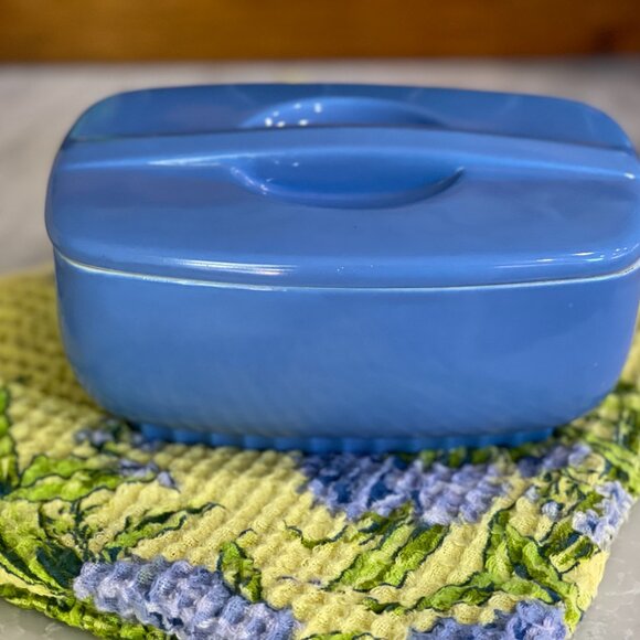 1940s Hall Refrigerator Dish in Striking Periwinkle Blue - Picture 8 of 16